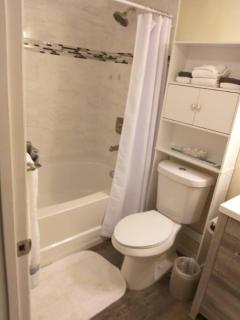 C & N Lodging - Bluffton - 4