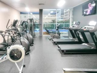 Amazing 1B1B Apt w/Pool, Gym, Sauna - 1