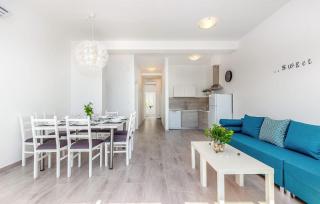 Stunning Apartment In Dramalj With Wifi - Dramalj - 8