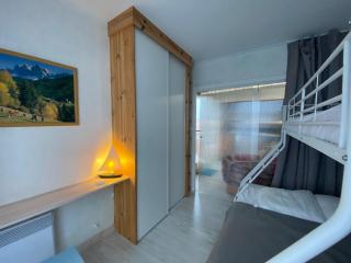 Appartement à 150m de la plage, centre-ville, parking privé, équipé tout confort - FR-1-22-297 - La Tranche-sur-Mer - 2
