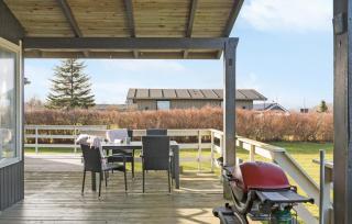 Cozy Home In Glesborg With Kitchen - Glesborg - 8