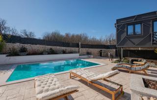 2 Bedroom Nice Home In Biorine - Biorine - 2