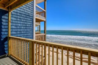 Oceanfront Views and Beach Access at Turtle Cove! - North Topsail Beach - 1