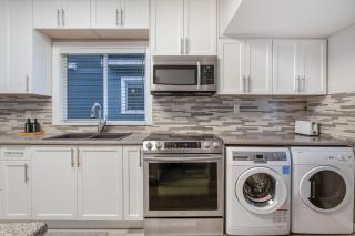 La Maison - Vancouver - 1