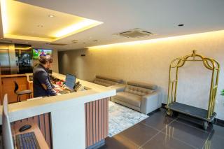 Alaxis Hotel - 1