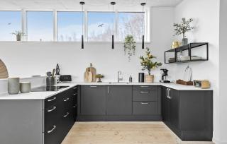 Cozy Home In Aakirkeby With Wifi - 1