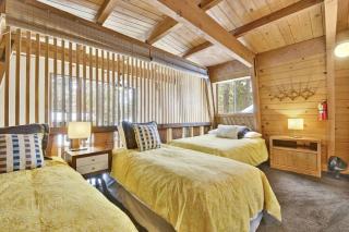 Quail's Call Big Bear~ Walk to Lake & Ski Resort - Big Bear Lake - 5