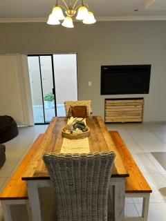 SOMS Langstrand Self Catering - Langstrand - 1