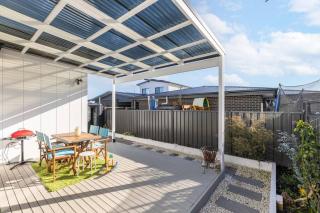 Spacious Urban Oasis in Throsby Canberra - Harrison - 9