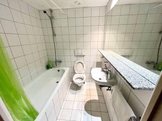 Duplex on the Docks - Free WiFi/Parking - 5