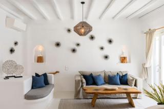 MYKONOS 4 BEDROOM POOL VILLA - Playa de Elia - 2