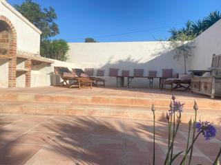 Beautiful Villa with Pool, Barbecue, and Garden - Jávea - 9