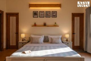 StayVista's Fiddle Leaf Home - Elegant Interiors, Spacious Lawn & Inviting Balcony - 1