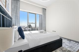 StoneTree - Stylish 1 BR in Amazing JLT Community - Dubai - 4
