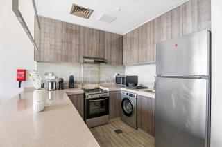 StoneTree - Stylish 1 BR in Amazing JLT Community - Dubai - 1