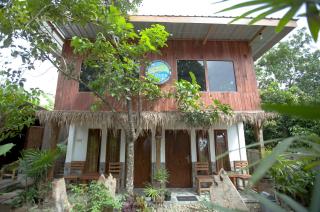 Tastura Homestay - Praya - 2