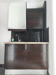 Myron Apartments - 6