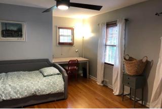Private suite near Cleveland Clinic - 0