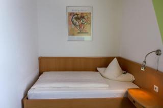 Hotel Deutsches Haus - Lampertheim - 5