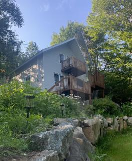 Rustic Villa Country Getaway - 8