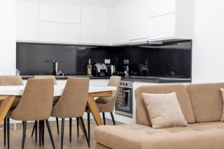 JD Luxury Apartments 2 - 8