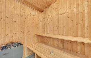 Gorgeous Home In Tarm With Sauna - 4