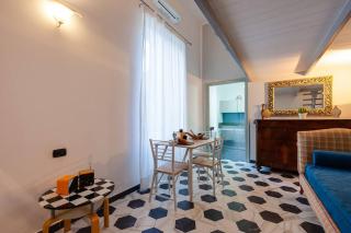 A Lovely Modern Nest in the Center of Naples - Napels - 8