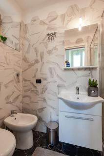 A Lovely Modern Nest in the Center of Naples - Napels - 3