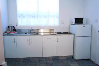 Golden Glow Motel - 1