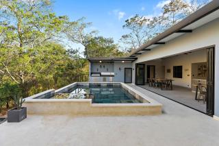 Brand-New 6BD Giant with Private Pool by SPCR - Potrero - 3