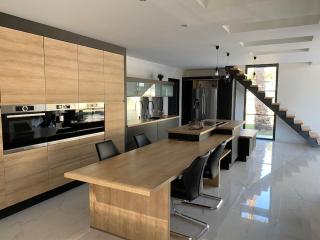 La Villa Milana 500m² : piscine chauffée, SPA, sauna, hammam - 9