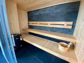 La Villa Milana 500m² : piscine chauffée, SPA, sauna, hammam - 5