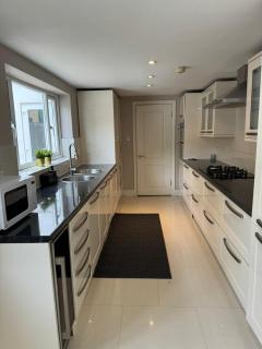 Brentford Guest Rooms - Brentford - 9