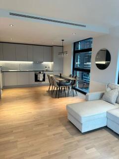 Stylist 2 Bedroom Apartment in Central London - Londra - 2