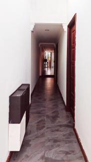 Vivacity Staycation Home 6 Bedrooms - Kuching - 8