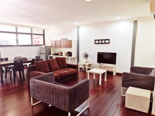 Vivacity Staycation Home 6 Bedrooms - Kuching - 9