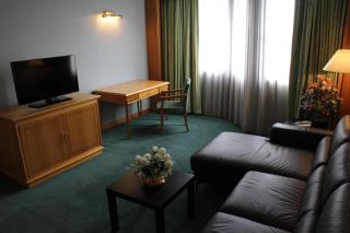 Parkview Hotel - Kampong Jerudong - 8
