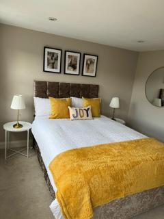 Brentford Guest Rooms - Brentford - 1