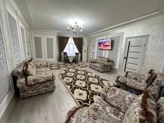 Nabi Bobo Apartament - Samarcanda - 0