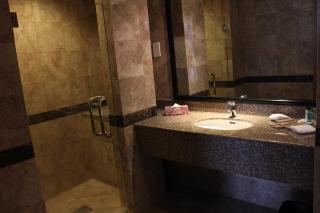 Parkview Hotel - Kampong Jerudong - 3