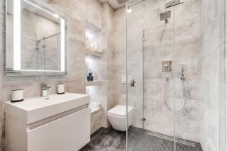 Deluxe mansard suite in Karlin - Praga - 5