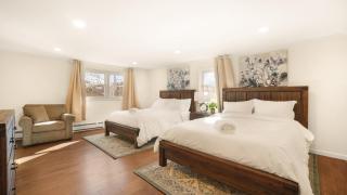 The Mod Pad! 15 min from Airport, Free Parking! - Valley Stream - 7