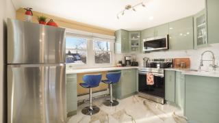 The Mod Pad! 15 min from Airport, Free Parking! - Valley Stream - 6
