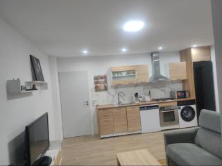 Apartamento completo - La Jonquera - 0