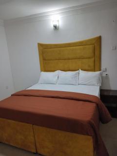 OD-V!CK'S POSH APARTMENTS, WUYE DISTRICT, WiFi, 24hr power, Smart tv, Security, Dstv - Abuja - 8