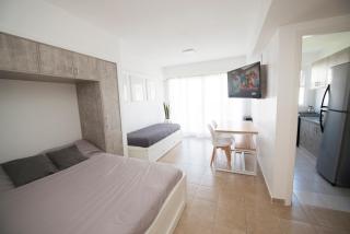 Renovado monoambiente en La Feliz con seña - 5