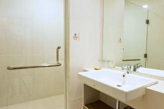 Bluesea 1 BR Superior Room ZN25 - Senggigi - 9