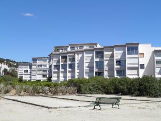 Studio cabine en bord de mer avec parking privé, animaux acceptés - FR-1-338-557 - Sète - 8