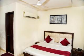 Hotel Grand Inn Near Vaishali Metro Station - Ghaziabad - 2