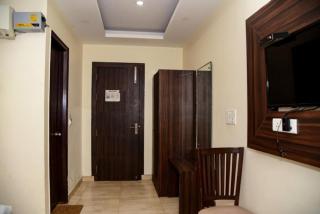 Hotel Grand Inn Near Vaishali Metro Station - Ghaziabad - 5